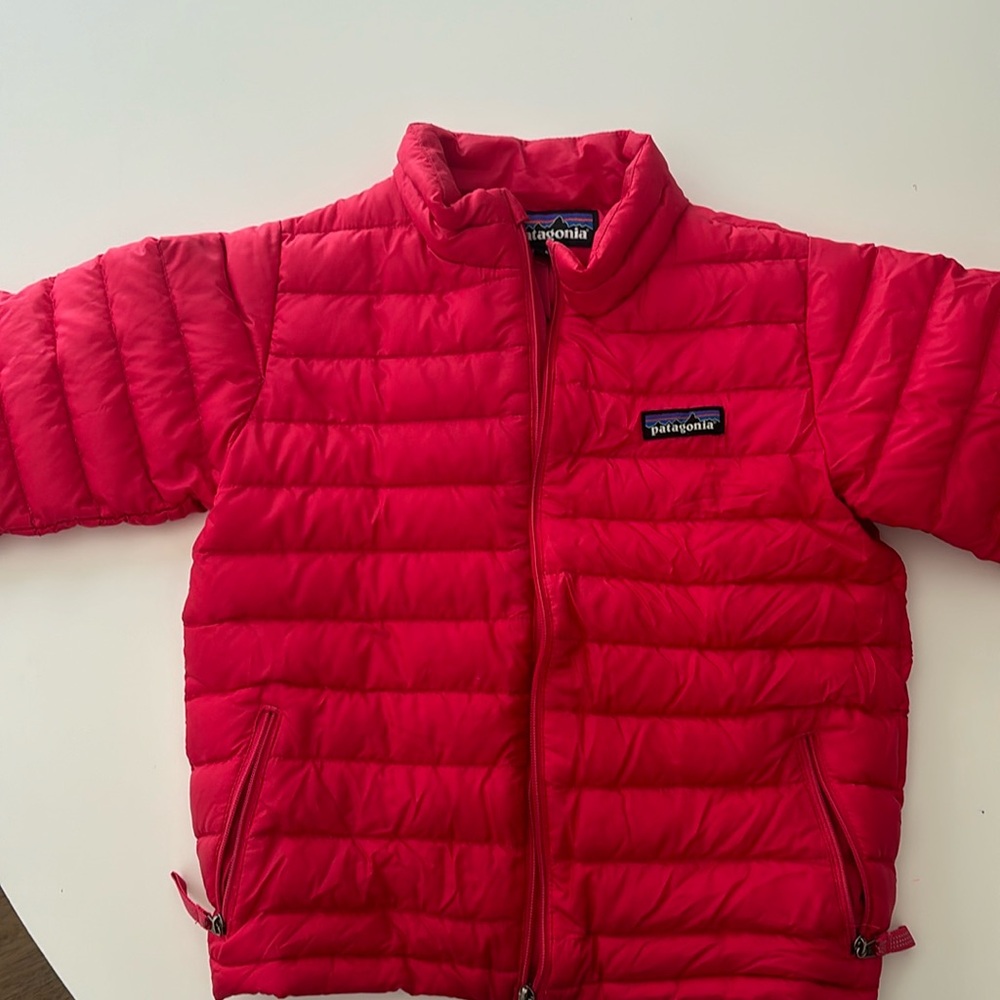 Patagonia magenta girls coat size 5